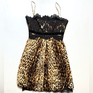 Anne Klein Animal Print Dress Babydoll Dress with Lace Trim& Ballon Hem Size 8